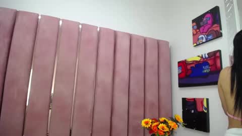 poly sasha  online show from March 11, 9:24 am