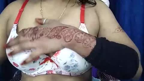 poojalady online show from October 11, 4:17 am