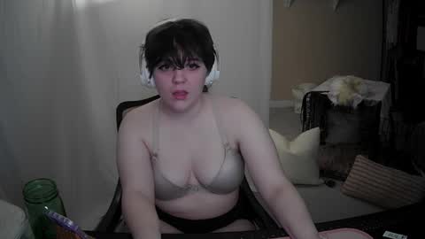 Puppy online show from January 18, 2:25 am
