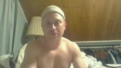 poppawheelie1234 online show from May 30, 4:55 am