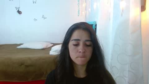 porcelainlux online show from January 11, 9:46 pm