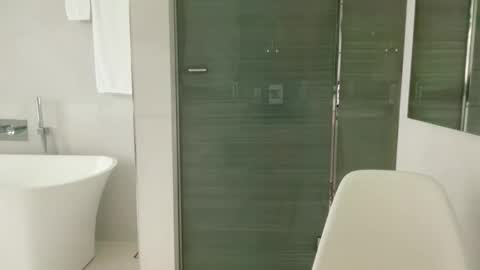 porntoyndr2 online show from October 3, 9:28 am