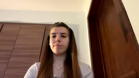 Eva online show from May 19, 3:52 pm