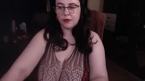 Snapshot of posh_mistress chatting on September 26, 2:19 am PoshMistres    online show from September 26, 2:19 am