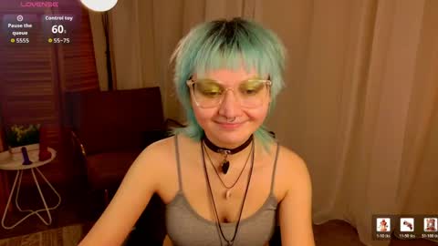 Powder online show from April 19, 8:22 pm