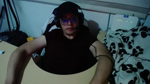 powerfulzeus2 online show from September 13, 2:47 am