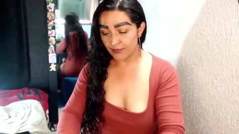 Snapshot of ppepittaaredd chatting on January 1, 4:29 am maryana online show from January 1, 4:29 am