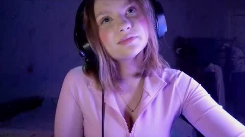 Snapshot of pr_in_cess_ chatting on September 17, 8:34 pm pr_in_cess_ online show from September 17, 8:34 pm