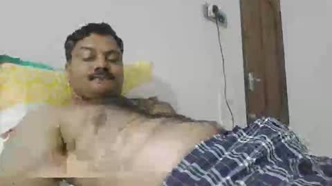 pradeep99107849 online show from September 14, 6:31 pm