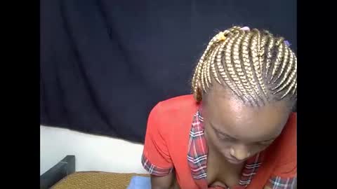 lynn online show from April 12, 7:18 pm