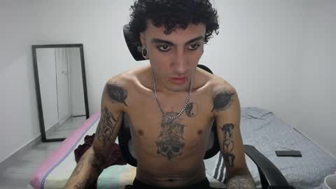 Plux online show from April 26, 4:43 am