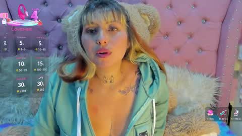 Pretti Violet online show from January 7, 12:48 am