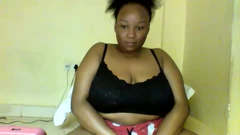 Prettie diva online show from October 17, 3:16 pm