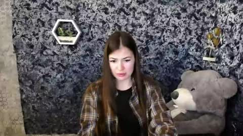 anna online show from May 26, 9:26 am