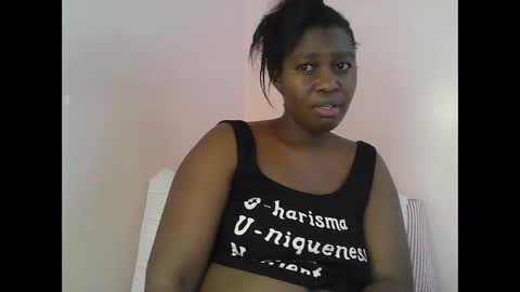 pretty_kylah online show from November 26, 9:06 am