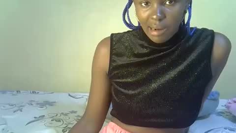 Snapshot of pretty_liny chatting on September 29, 10:53 pm pretty_liny online show from September 29, 10:53 pm