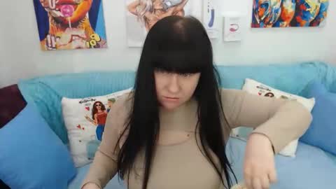 pretty_malika online show from February 4, 6:50 am