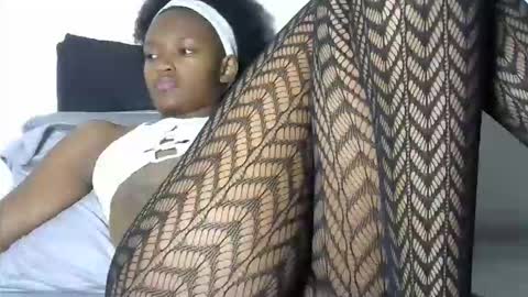 Pretty doll online show from February 13, 9:07 pm