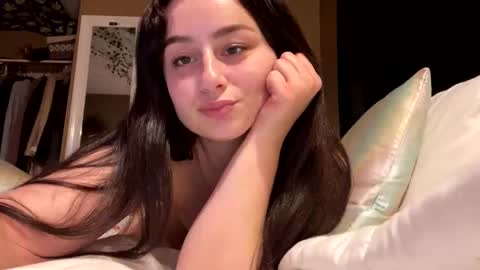 prettybaby22 online show from November 21, 5:38 am