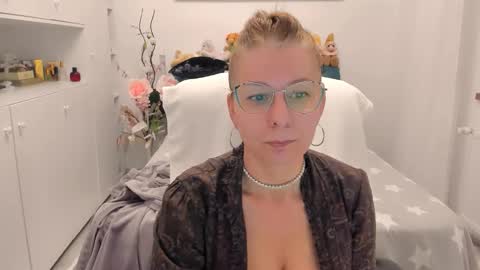 wilma online show from November 22, 8:18 pm