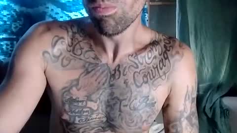 Snapshot of prettyboytatted69 chatting on October 3, 9:23 pm Prettyslangin69 FYPM online show from October 3, 9:23 pm