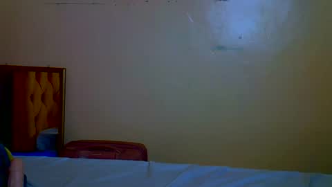 prettycandy0 online show from February 12, 6:33 pm