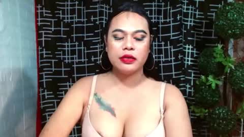 prettydiannara online show from October 15, 6:05 am