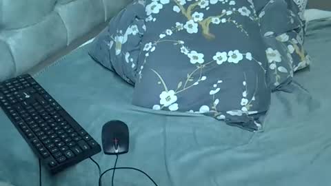 Prettiesexxy online show from January 15, 1:03 am