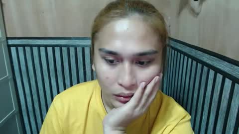 Kate online show from November 28, 8:32 am