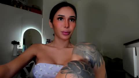 Jovill Mays online show from November 14, 7:54 am