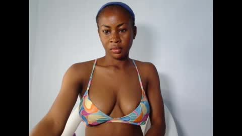 evelyn online show from October 18, 10:52 am