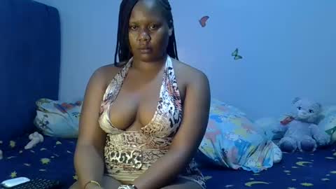 prettymel1 online show from April 28, 1:14 am