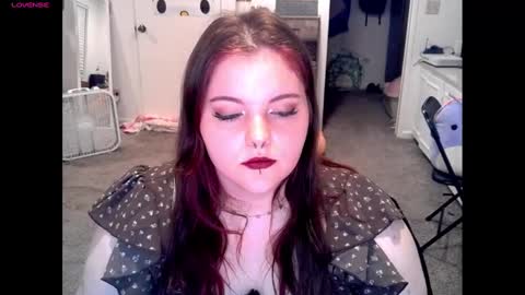 Snapshot of prettypearl123 chatting on September 9, 9:20 am pretttypearl online show from September 9, 9:20 am