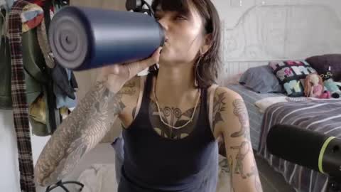 Juli online show from April 6, 8:54 pm