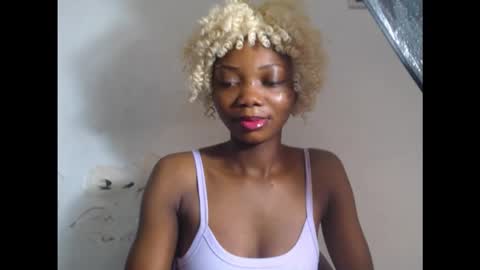 prettysexy6 online show from March 19, 8:09 am