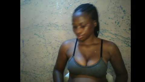 prettyxxpac online show from June 7, 1:22 am