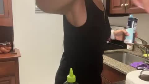 Snapshot of prettyyykittyyy22 chatting on September 12, 5:15 pm prettyyykittyyy22 online show from September 12, 5:15 pm