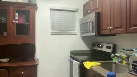 Snapshot of prettyyykittyyy22 chatting on October 28, 1:39 am prettyyykittyyy22 online show from October 28, 1:39 am