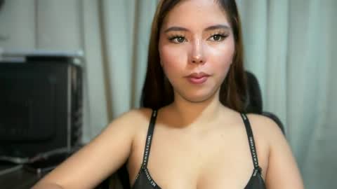 TINA  online show from July 12, 3:37 pm