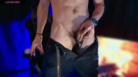 pridelgtbi online show from April 27, 9:12 pm