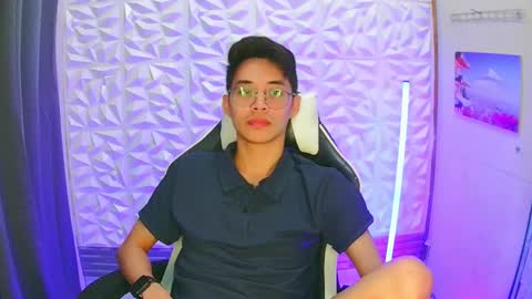 prince_harrison online show from December 2, 6:50 pm