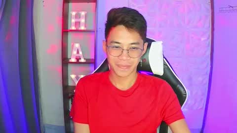 prince_harrison online show from October 27, 6:13 am