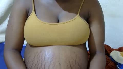 princess_ariah1 online show from February 14, 12:30 pm