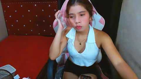 Dayang online show from October 25, 11:09 am