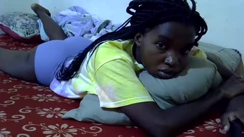 princess_scovia online show from June 17, 6:40 am