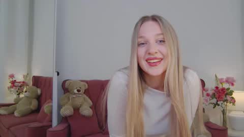 Princess online show from November 17, 8:06 am