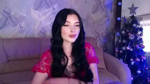 princessamira1 online show from December 18, 7:47 am
