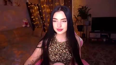 princessamira1 online show from December 22, 4:03 pm