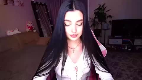 princessamira1 online show from November 8, 1:36 pm