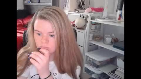 princessbunny420 online show from June 17, 6:24 pm